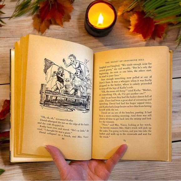 VINTAGE 1959 The Secret of Crossbone Hill by Wilson Gage - Hardcover - Picture 9 of 11